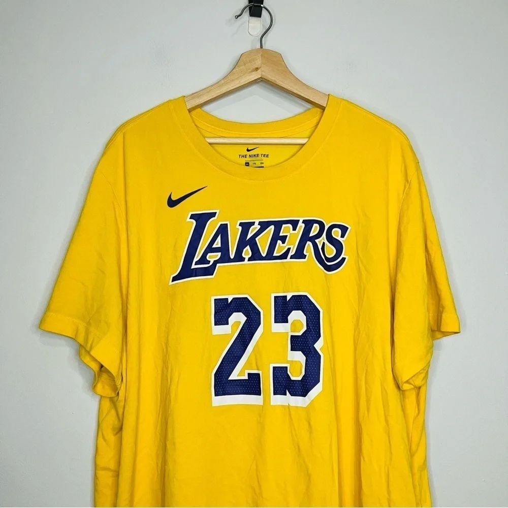 Nike LeBron James LA Lakers 23 DriFit Tee 2XL